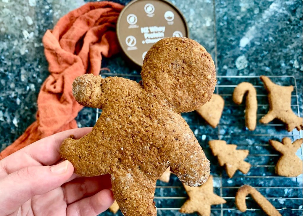 Christmas Chocolate Protein Gingerbread Recipe.